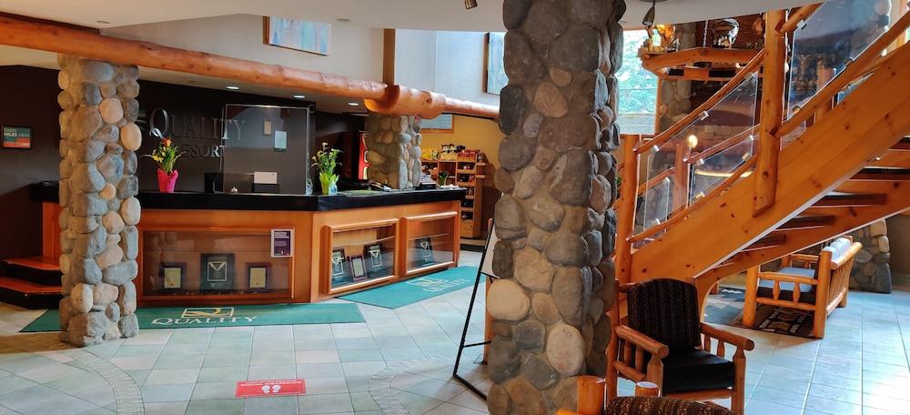 Chateau Hotel Canmore