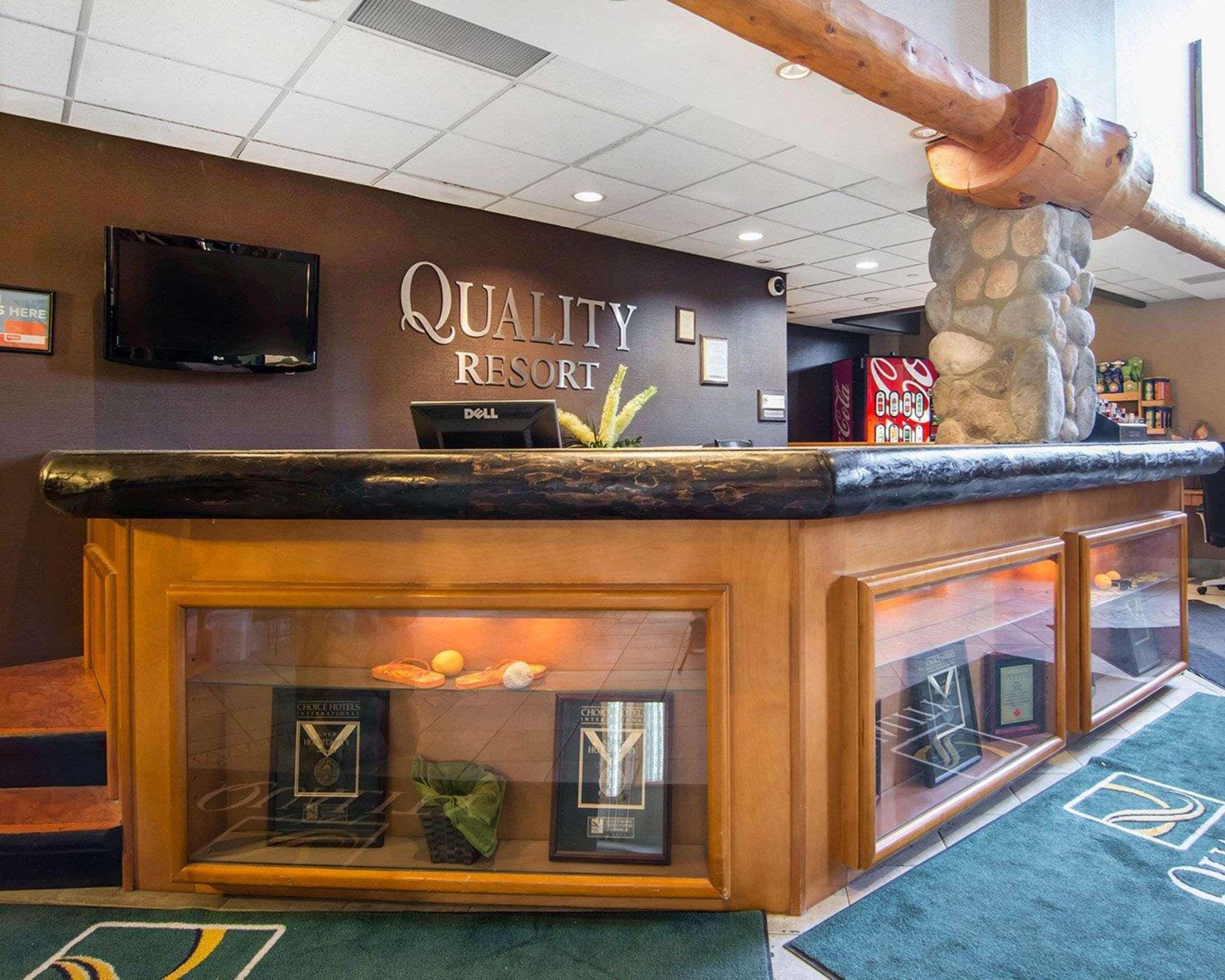 Hotel Chateau Canmore