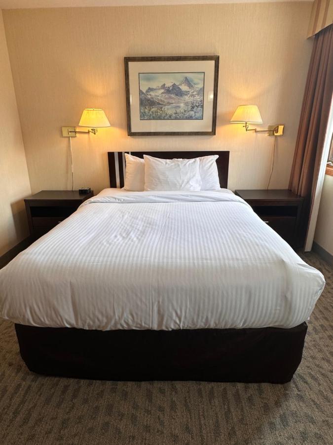Chateau Hotel Canmore