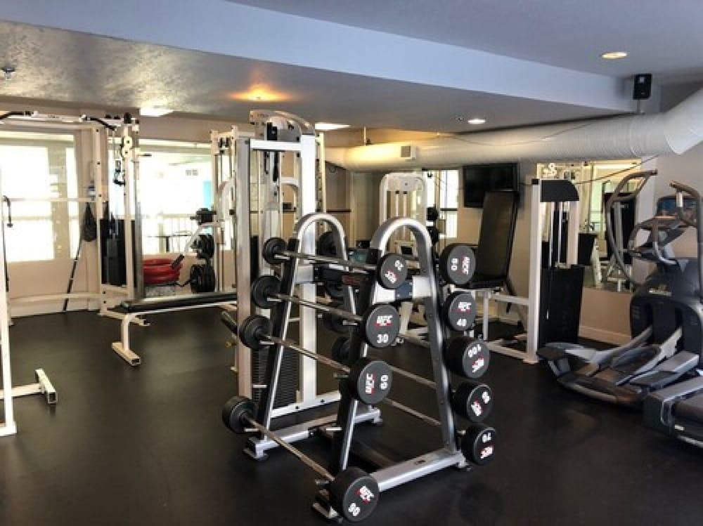 Chateau Hotel Canmore